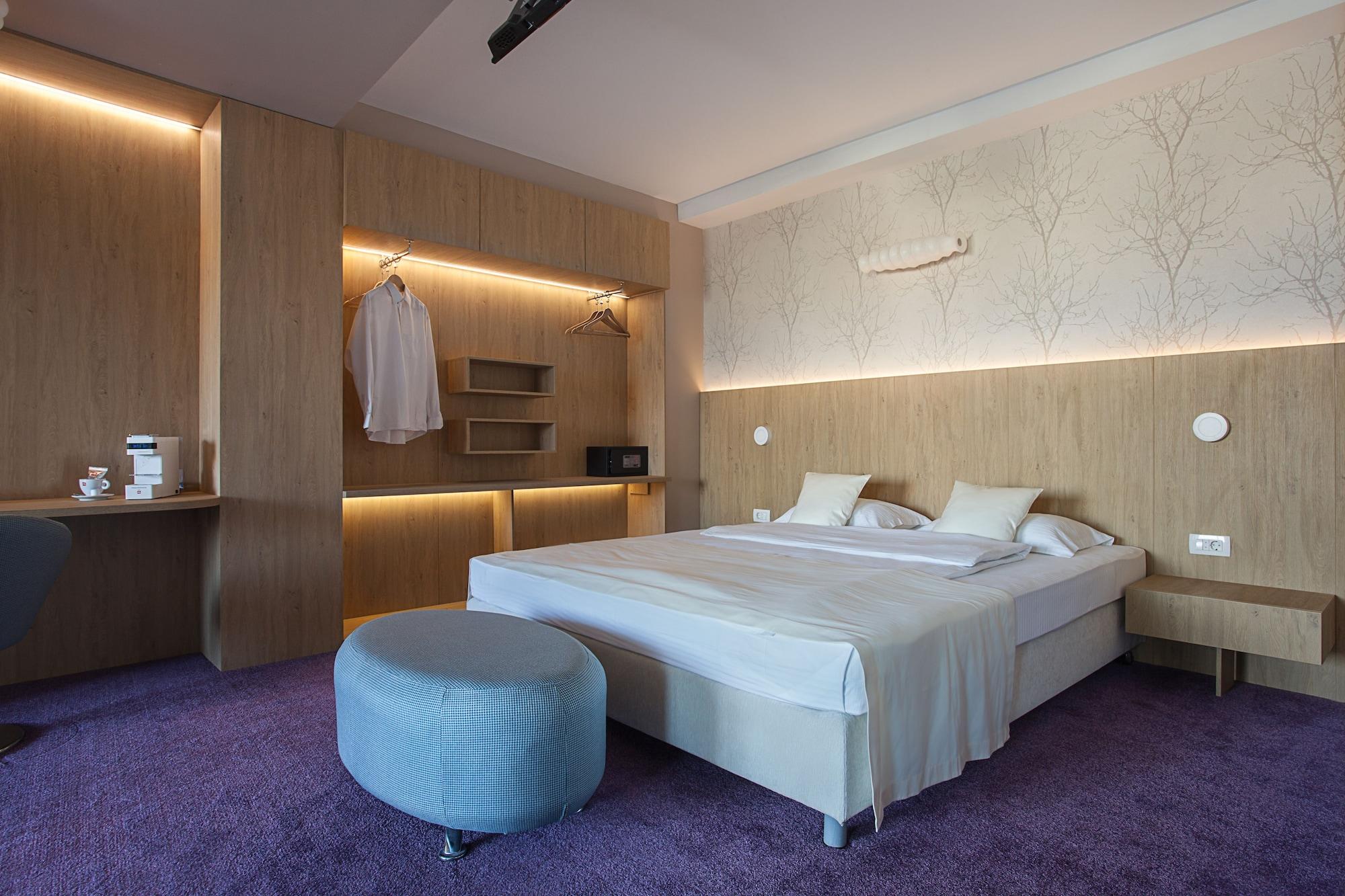 City Park Hotel سكوبجي المظهر الخارجي الصورة